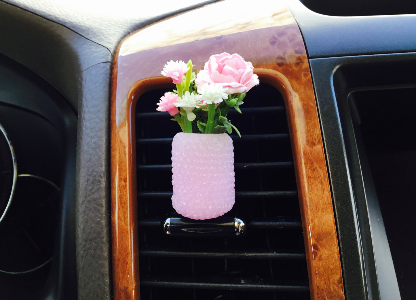 Pink Flower Boutique Car Vent Clip