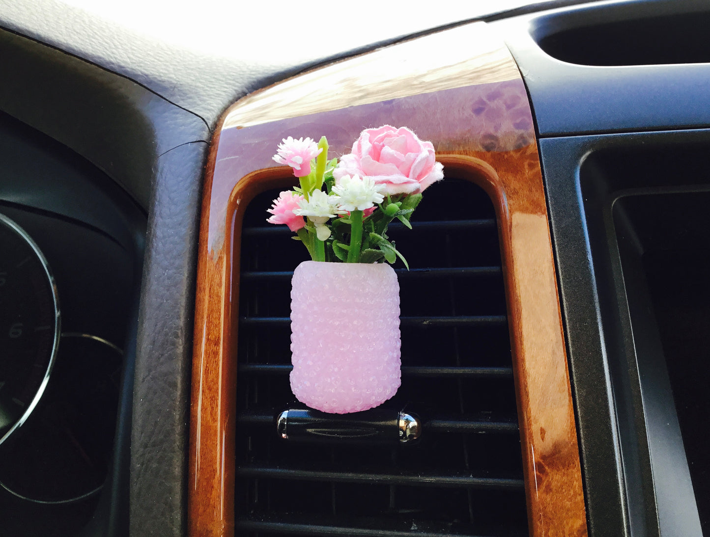 Pink Flower Boutique Car Vent Clip